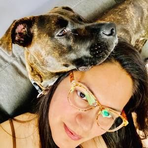 Meet your Posher, Leah